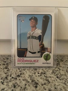 Topps Heritage 2022 MLB Julio Rodriguez RC #700 - Bild 1 von 2