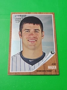 Joe Mauer 2011 Topps Heritage Chrome 65/1962, Minnesota Twins #C174 - Bild 1 von 6