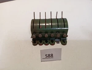 HORNBY Bank of 6 R046 Green ON/OFF Switch for Isolating Rail. My Ref.(S88 ). - Picture 1 of 7