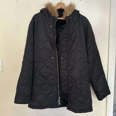 Chaqueta Abrigo FW15 SUPREME Parka Acolchada Negra Satén Forro Imitación Piel + Capucha (MED) Foto 1 de 4