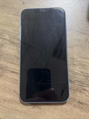 iPhone Xr Faulty * Please Read Description * W30-cd18 - Image 1 of 2