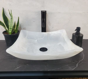 Fregadero de baño cuadrado de ónix blanco, 15,7 x 15,7 pulgadas pequeño sobre encimera - Imagen 1 de 21