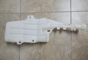 CHEVROLET CAMARO  (2010-2015)   # 22766713    WINDSHIELD WASHER RESERVOIR BOTTLE - Picture 1 of 2
