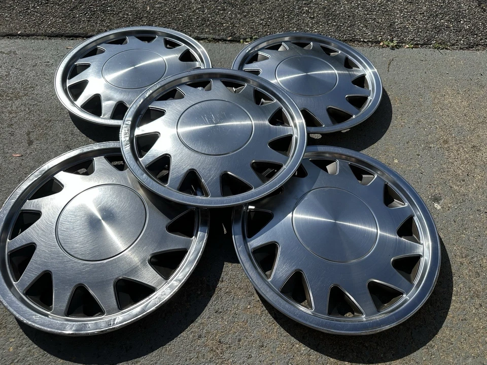 "5 tapacubos rueda Dodge Chrysler Plymouth 14"" 88-90 Sundance" Foto 1 de 4