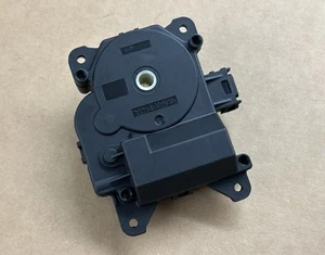 Toyota Lexus AC Servo 8710630341 *Please read* - Picture 1 of 3