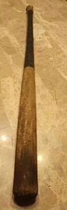 VTG SOFT BALL LOUISVILLE KENTUCKY HILLERICH & BRADSBY CO H & B USA #52 BeaT UP - Picture 1 of 12