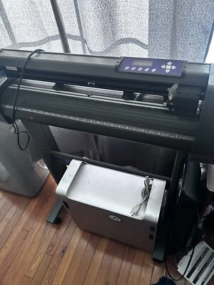 Plotter cortador de vinil USCutter 16" - ASDBGHH234 - Imagem 1 de 2