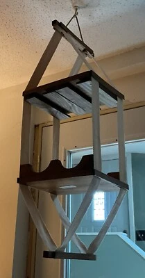 Unique Hanging Wood and Canvas Wine/Wine Glass Rack by CANVAS MOBILES Foto 1 de 4