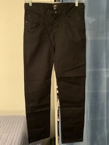 *H&M - schwarze Denim Jeans mit Knopfleiste für Herren Größe 32 x 32 - Bild 1 von 6