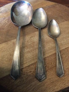 Set of 3 1865 WM Rogers MFG CO Spoons Silver Plated Antique Ware VTG - Picture 1 of 8