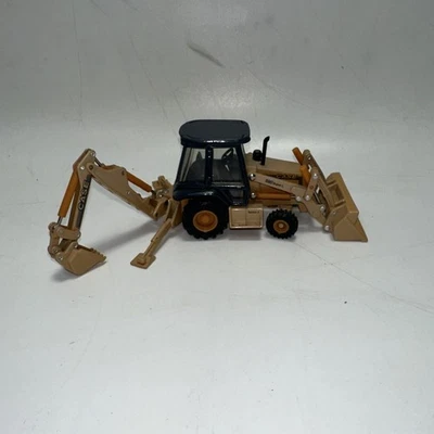 ERTL Case 580E Loader Backhoe, 1/64 Scale, Construction Collectible - Image 1 of 4