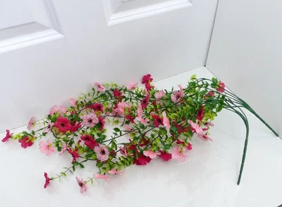 Flores de tela de eucalipto violeta de plástico artificial (#146) colgantes falsos Foto 1 de 4