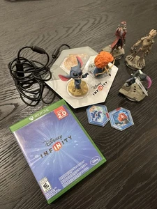 disney Of infinity figures, Game Holder And Games. Stater  Pack Xbox One - Picture 1 of 9