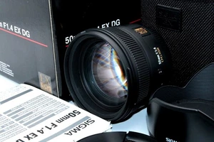 Near Mint Sigma 50mm f/1.4 EX DG HSM AF Standard Portrait Lens for Pentax Japan - Picture 1 of 12