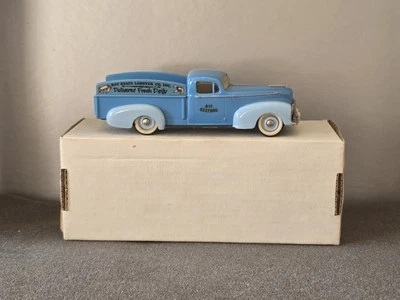 Minimarque 43 - 1946 Hudson Pick-Up Truck - Escala 1:43 - Estado perfeito  - Imagem 1 de 4