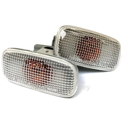 Marcadores laterais transparentes JDM Nissan 26160-4N000 99-02 Skyline GT-R R34 fabricante de equipamento original - Imagem 1 de 2