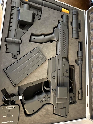 Autograph New Rare Delta Six Modular Gaming Rifle for PC, PlayStation and XBOX - Image 1 of 4