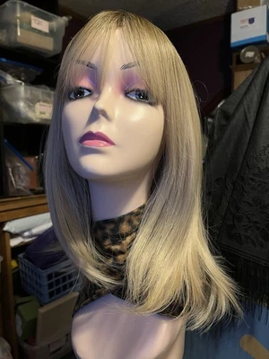 Peluca Sintética Rubia 17" Nuevo Sin Etiquetas Flequillo Ajustable Gorra Clásica Foto 1 de 4