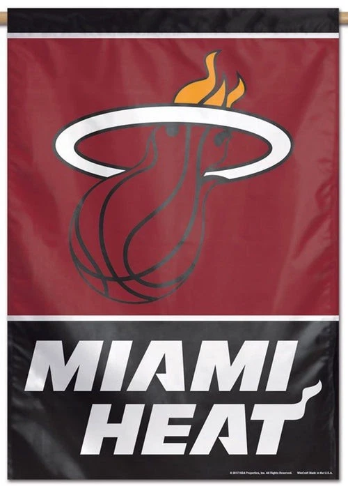 Letrero de metal de 12x8 pulgadas de baloncesto con llama roja del equipo de la NBA con bandera del Miami Heat Foto 1 de 1