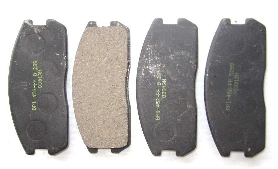 Nuevas pastillas de freno de disco delanteras orgánicas Friction Master D299  Foto 1 de 1