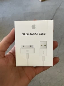 Apple MA591G/C 30-pin to USB Cable - Photo 1 sur 6