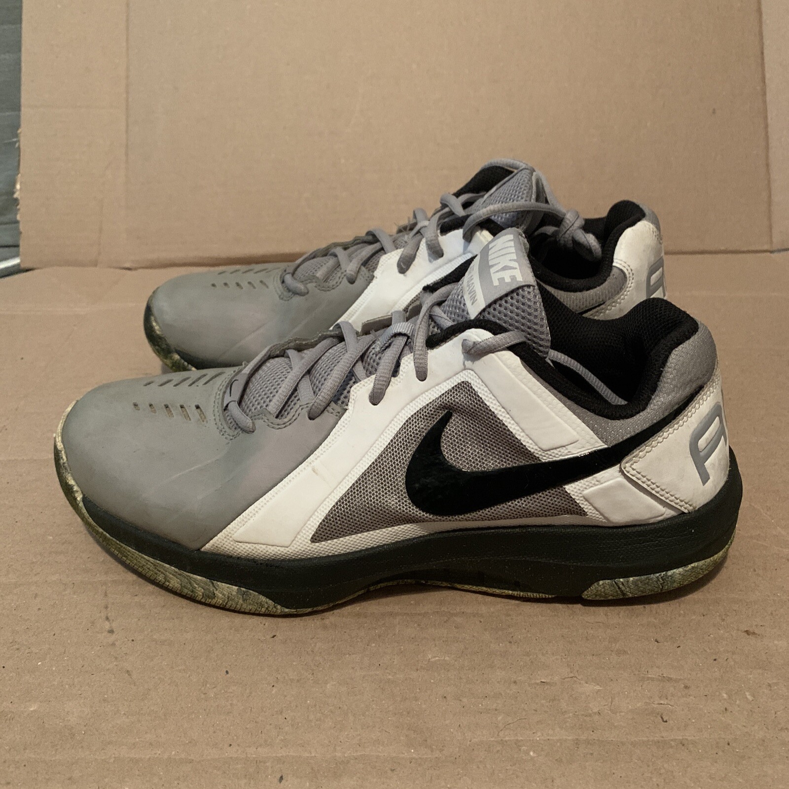 nike men's air mavin low