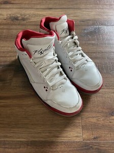 nike air jordan flight 30