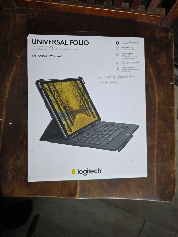 Logitech Universal Folio con Teclado Bluetooth 3.0 para Tabletas 9-10" - 2 Juegos Foto 1 de 4