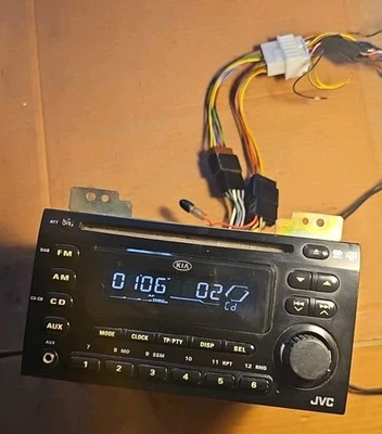 KIA RIO  JVC CAR STEREO AUX CD PLAYER RDS KW-S601 IN WORKING ORDER  - Image 1 of 4