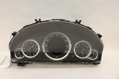 Used Speedometer Gauge fits: 2013 Mercedes-benz Mercedes e-class 212 Type Sdn E3 Foto 1 de 4