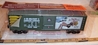 MENARDS IN THE MOOD BOXCAR WWII COMMEMORATIVE O SCALE LIMITED BOXED - Image 1 of 3