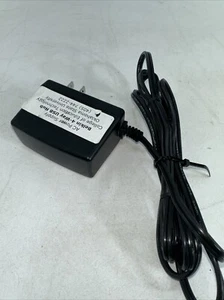Cnet Enterprises Model AD1605C AC Adapter, 5V, 2.6A Power cord - Picture 1 of 4