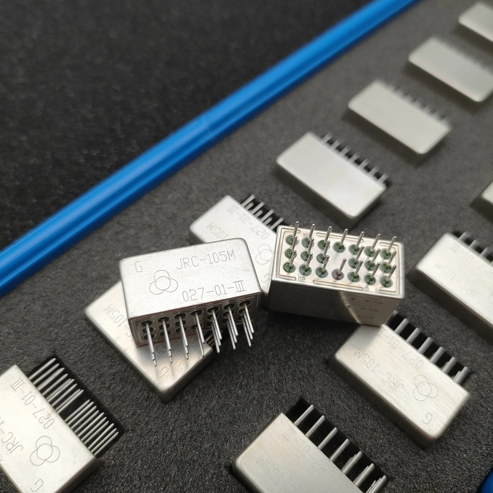 1Pce JRC-105M 027-01-III Subminiature and Hermetical Power Relay 20Pins - Image 1 of 1