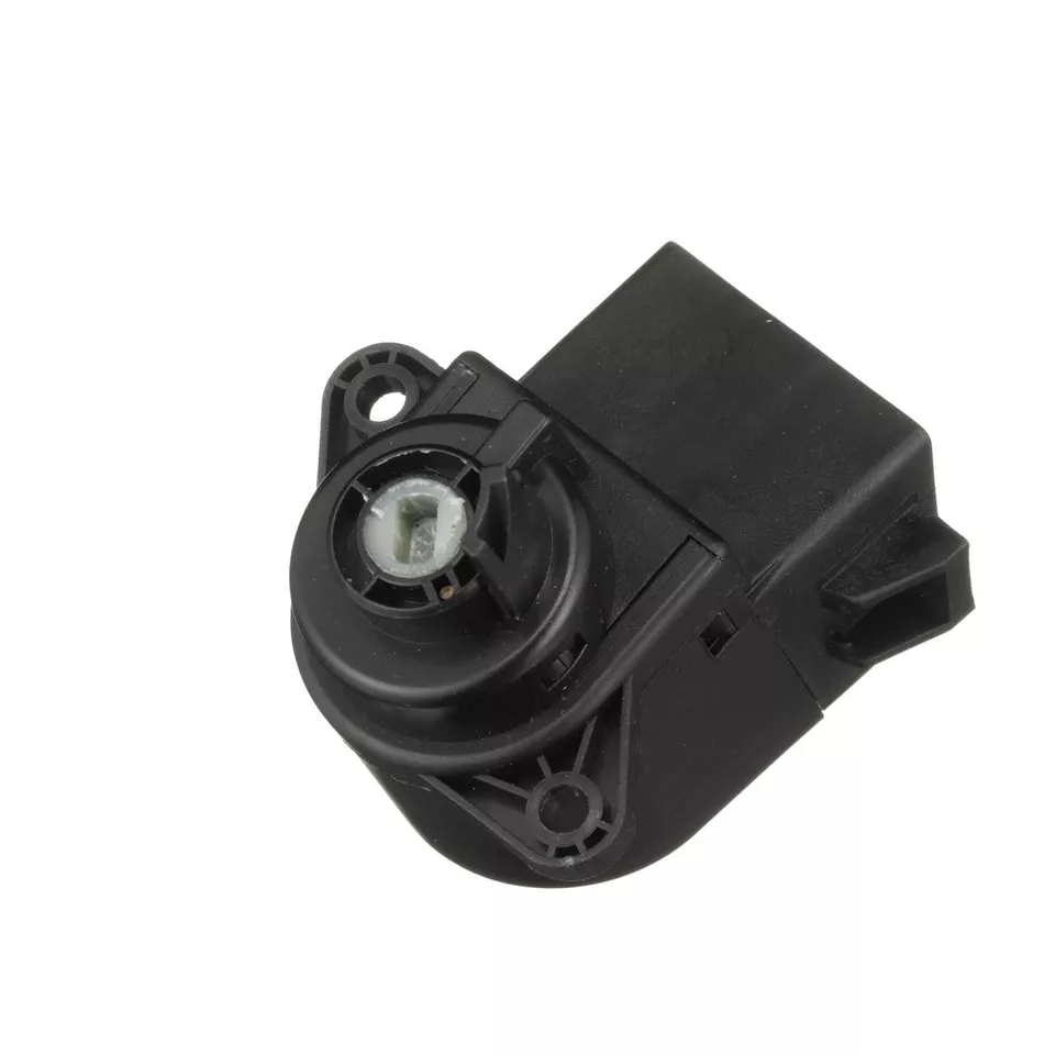 New SMP Ignition Switch For 1995-2005 Chevrolet Cavalier - Image 1 of 4