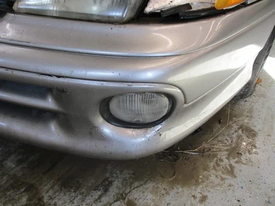 Used Driving Light fits: 1996 Dodge Intrepid Fog-Driving bumper mounted Grade A - Image 1 of 4