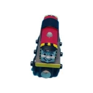 Thomas & Friends Wooden Railway Salty Train Car Engine Wood Magnetic Replacemen - Picture 1 of 7