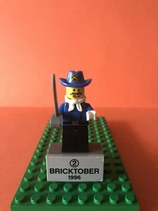 Lego Cavalry Colonel Minifgure Bricktober 2 1996 SUPER RARE - Picture 1 of 2