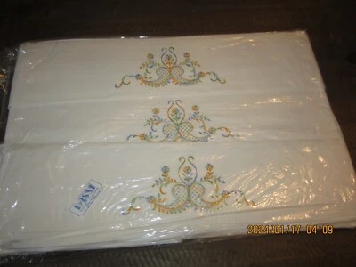 VINTAGE Italy DASSI Elegant Queen Sheet + Shams 3pc Set Floral Hand Embroidery - Image 1 of 4