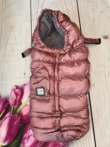 Manta 7 A.M. Infant Paris Nueva York 212 Evolution Rosa Metálico Talla Única 6m-4T - Imagen 1 de 7