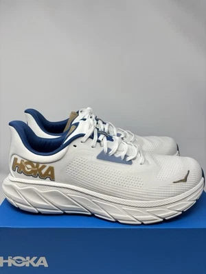 Zapatilla deportiva para correr Hoka One One Arahi 7 1147850-FTG dorada blanca talla para hombre Foto 1 de 4