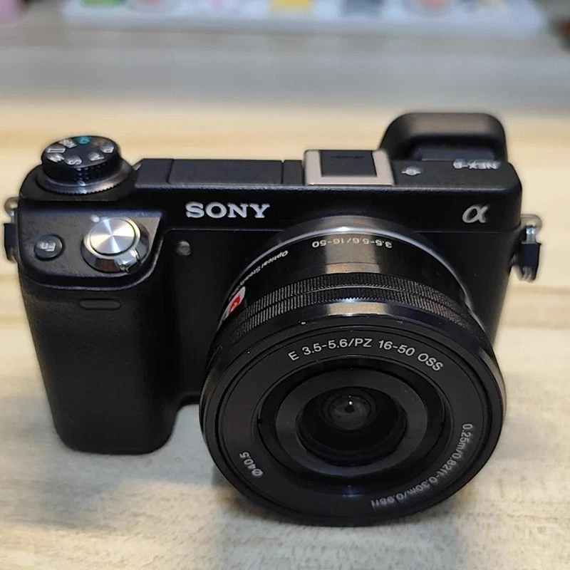 Sony NEX-6 16.1MP APS-C Digital Camera Set with 16-50mm Lens Black -90% New - Image 1 of 4