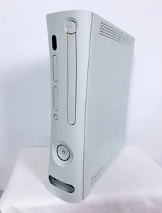 Microsoft Xbox 360 White Console No Hard Drive R4 PAL AUS/NZ - TESTED - Picture 1 of 7
