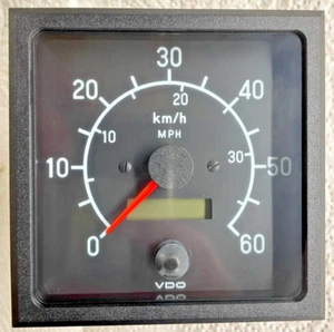 VDO ELEKTRONISCHER TACHOMETER - 100mm /0-60 km/h / 12/24V - 437-260-980-001 - Bild 1 von 3