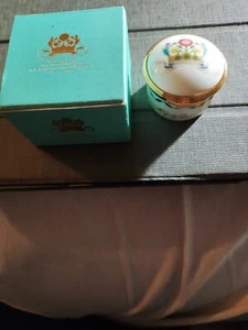 Fortnum & Mason 60th anniversary of the coronation queen Elizabeth pill box - Picture 1 of 4