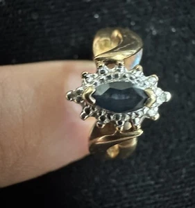 10K Yellow Gold Diamond & Blue Amethyst Ring 2.7g Size 7.5 - PRE OWNED - Picture 1 of 9