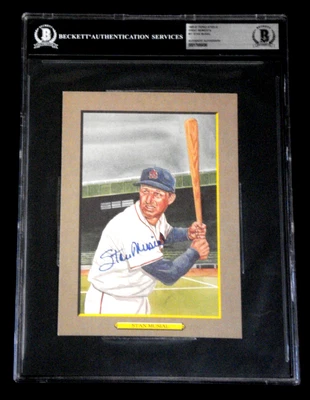 STAN MUSIAL BECKETT SIGNED PEREZ-STEELE GREAT MOMENTS BASEBALL HOF CARD #11 - Image 1 of 3