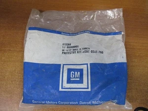 GM 88880005 SEAT CUSHION PAD PROTECTOR KIT BOLT FACTORY OEM PART - Bild 1 von 2