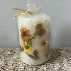 NEW Pressed Flower Pillar White Candle 5” Boho 70s Vibe - Picture 1 of 5