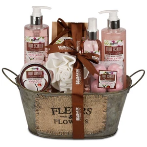 Damen Badeset Geschenkset Erdbeere Kokos 10 tlg Beauty Pflegeset Geschenk Frauen - Bild 1 von 8