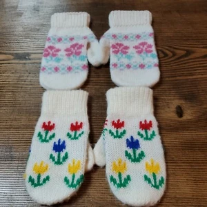 2 Pair Vintage Children's White Mittens with Floral Design - Picture 1 of 8